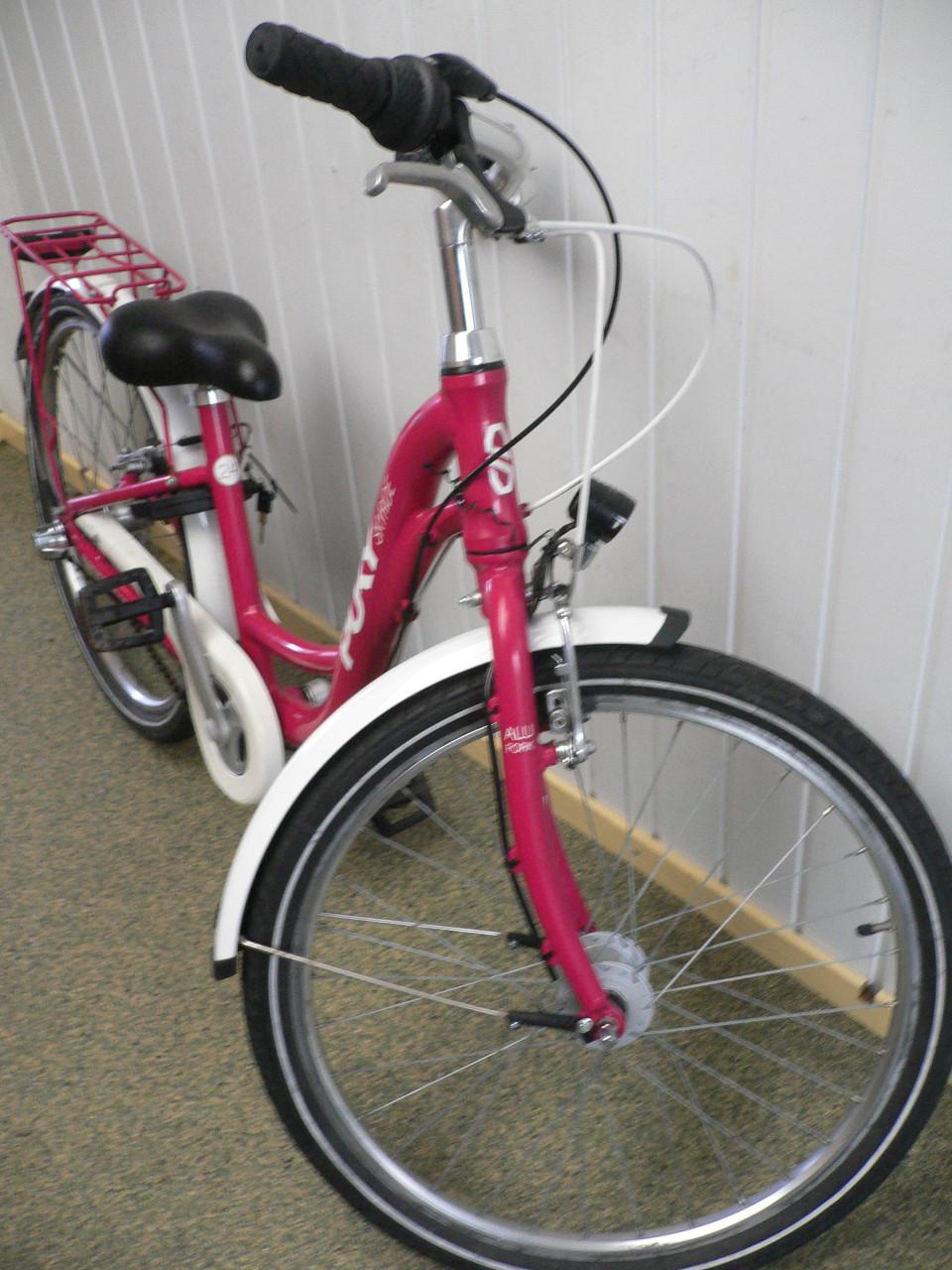 Gebruikte Puky Skyride meisjesfiets 24" 3 versnelling V-Brakes achter+voor