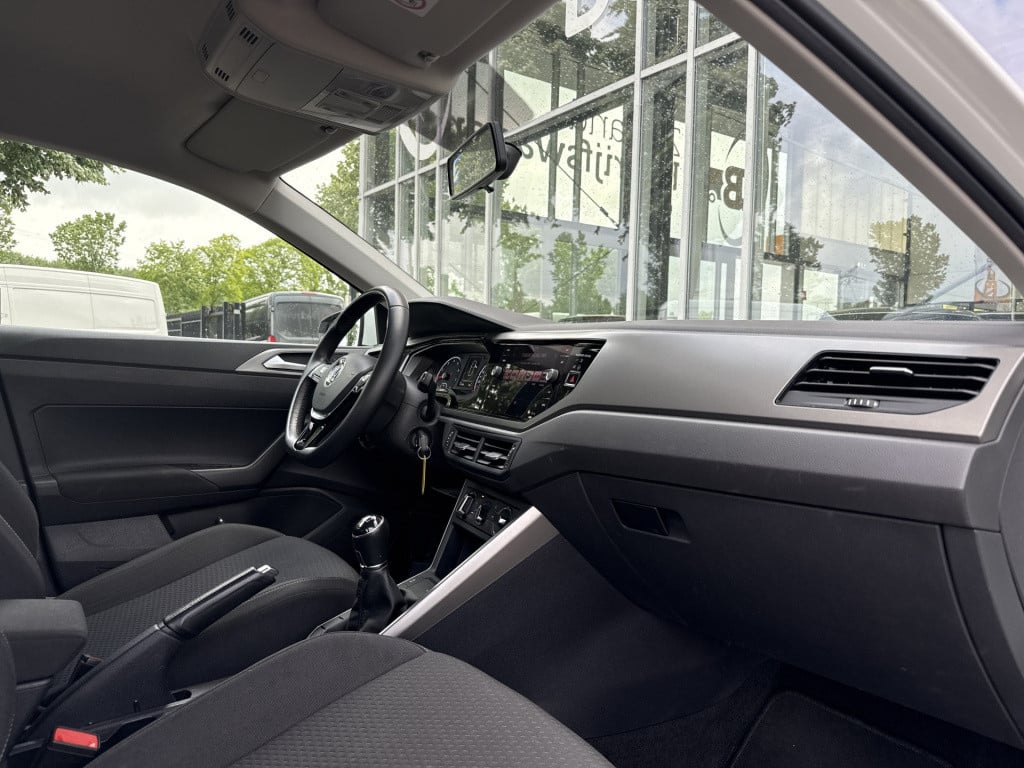 Volkswagen Polo 1.0 tsi comfortline | nl-auto | 1e eig | navi | carplay | a