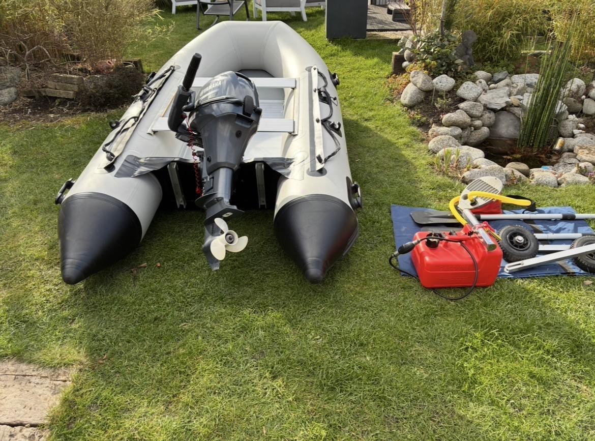 Rubberboot + Yamaha 9,9 pk 4 takt