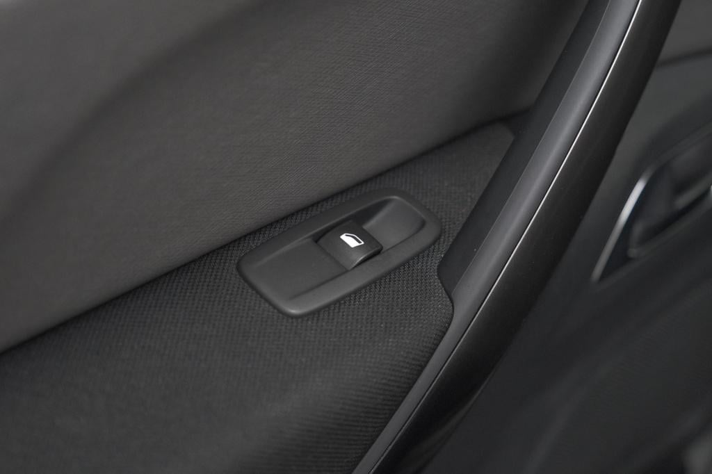 Citroen C4 Picasso puretech 130 eat6 shine | elektrische kofferklep | dodeh