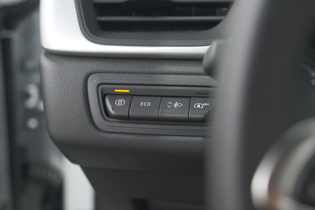Renault Captur mild hybrid 160 evolution | camera | apple carplay | stoelve