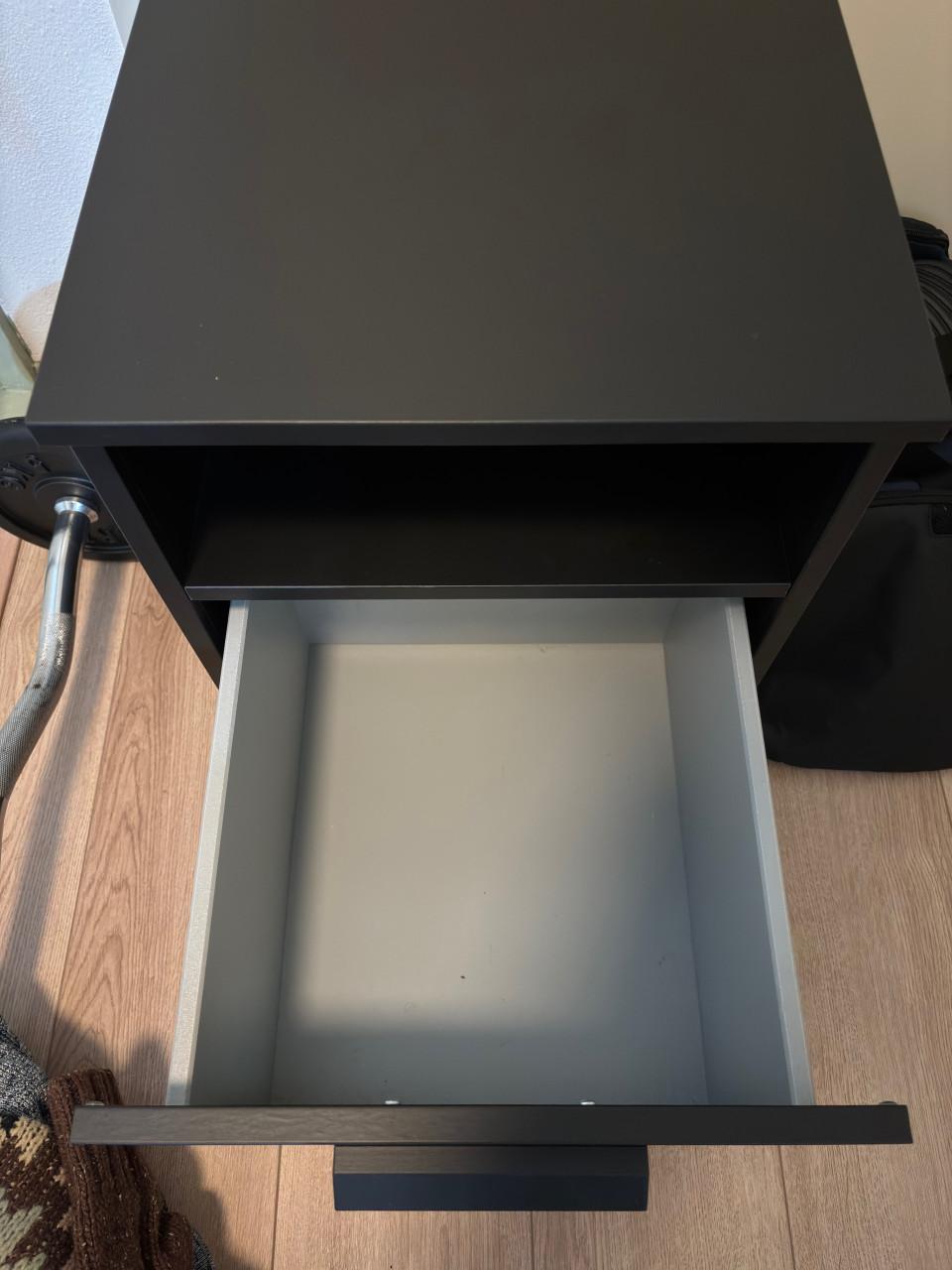 Ikea Brimnes nachtkastje 39x41x53 cm