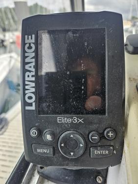 Vis vinder dieptemeter lowrance Elite 3x