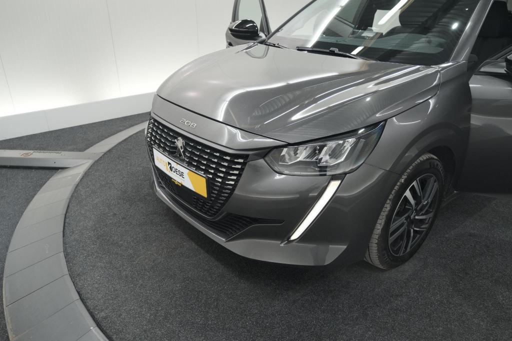 Peugeot 208 puretech 100 eat8 allure pack | camera | apple carplay | parkee