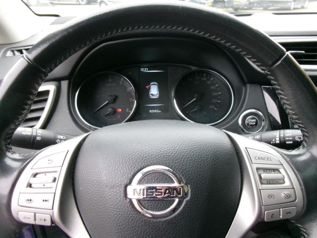 Nissan Qashqai (j11e) 1.2 dig-t airco, 360cam pano.dak, navi, leer