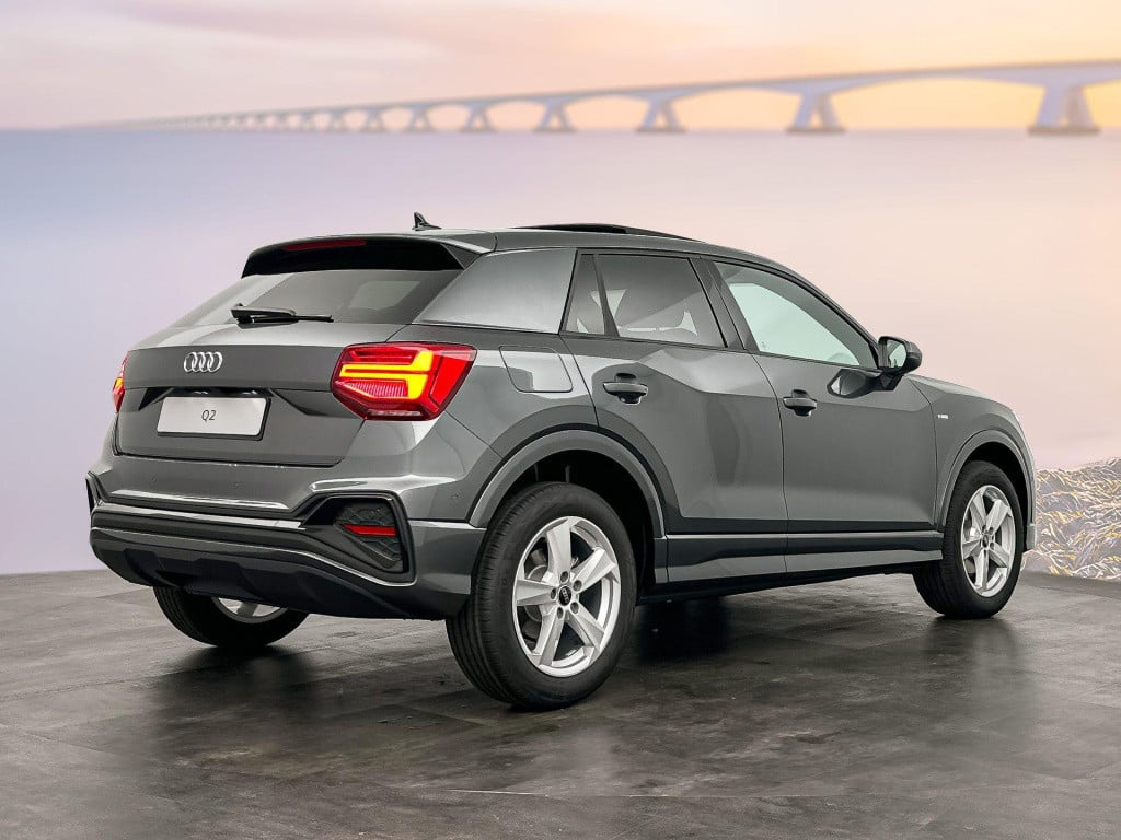 Audi Q2 s edition 35 tfsi 110 kw / 150 pk hatchback 7 vers
