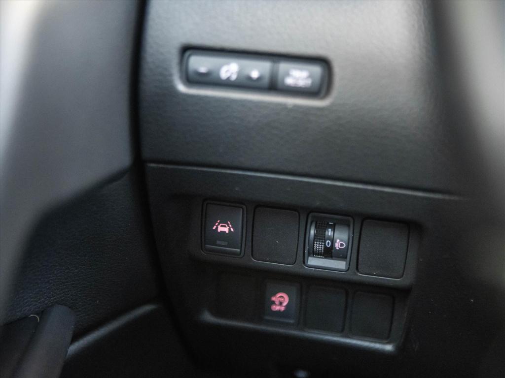 Nissan Qashqai 1.2 115 dig-t n-connecta | panoramadak | trekhaak | navigati