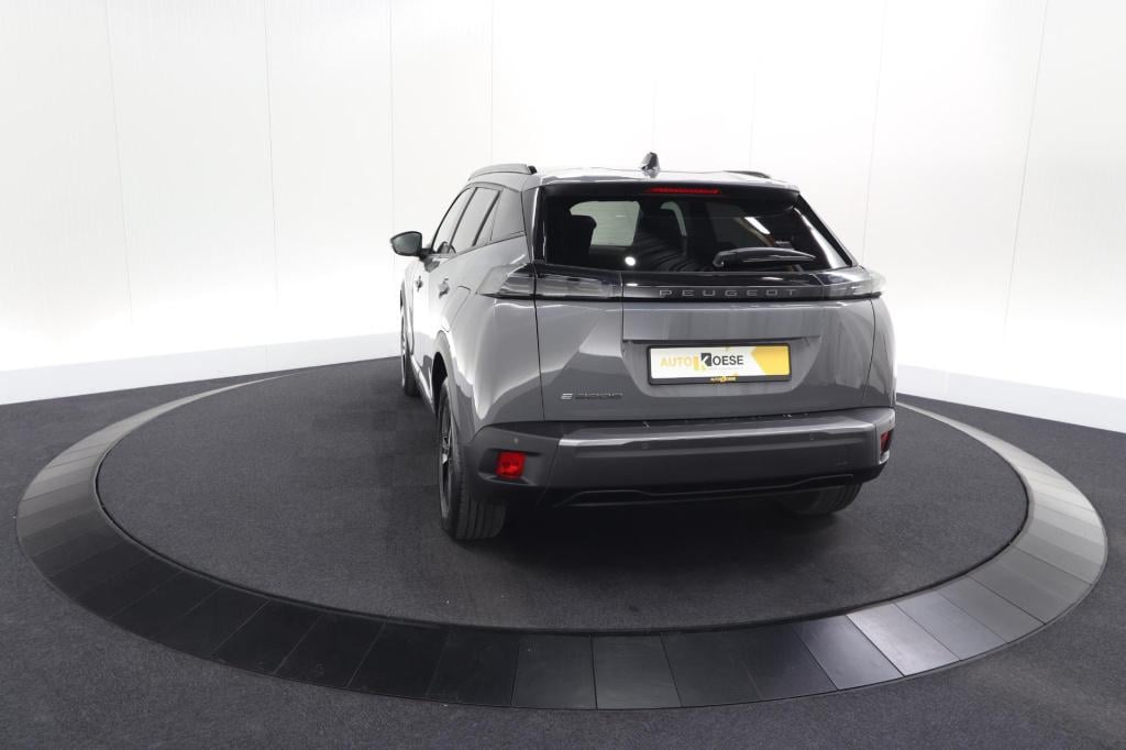Peugeot E-2008 ev allure 54 kwh | 97,2% soh | 11 kw lader | apple carplay |