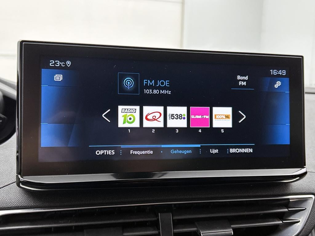 Peugeot 3008 130pk automaat allure pack | rijklaar | stoelverwarming |