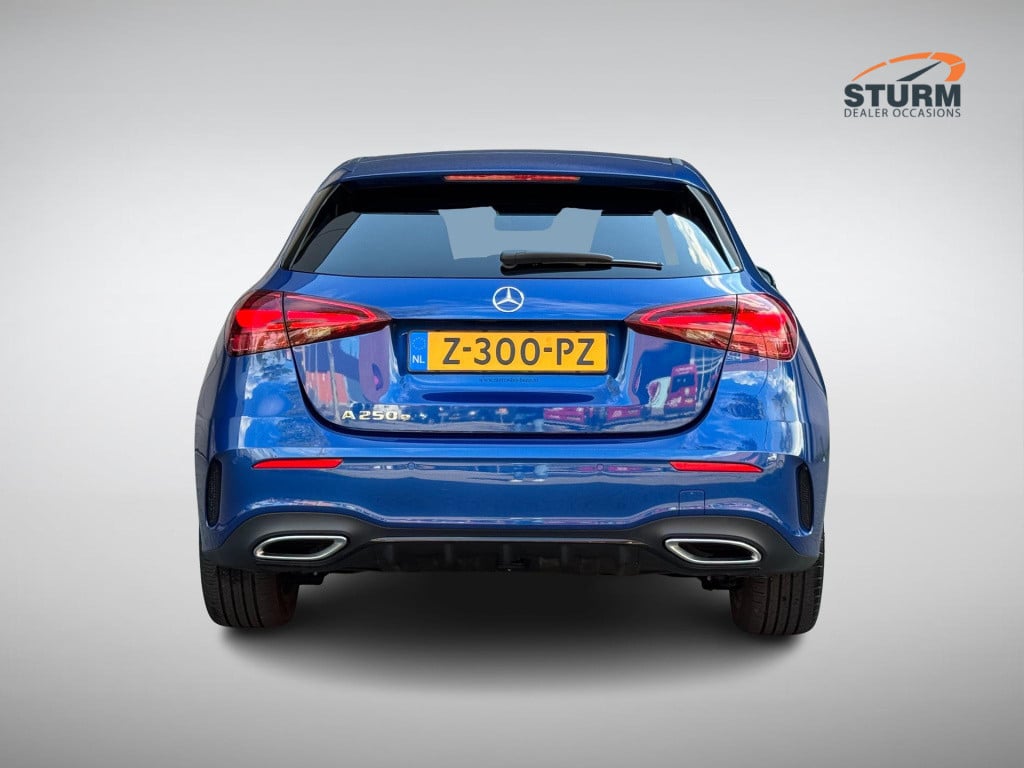 Mercedes-Benz A-Klasse 250 e star edition amg line soh 97% nl-auto, facelif