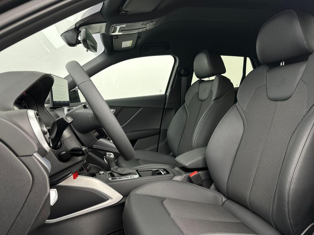 Audi Q2 s edition 35 tfsi 110 kw / 150 pk hatchback 7 vers