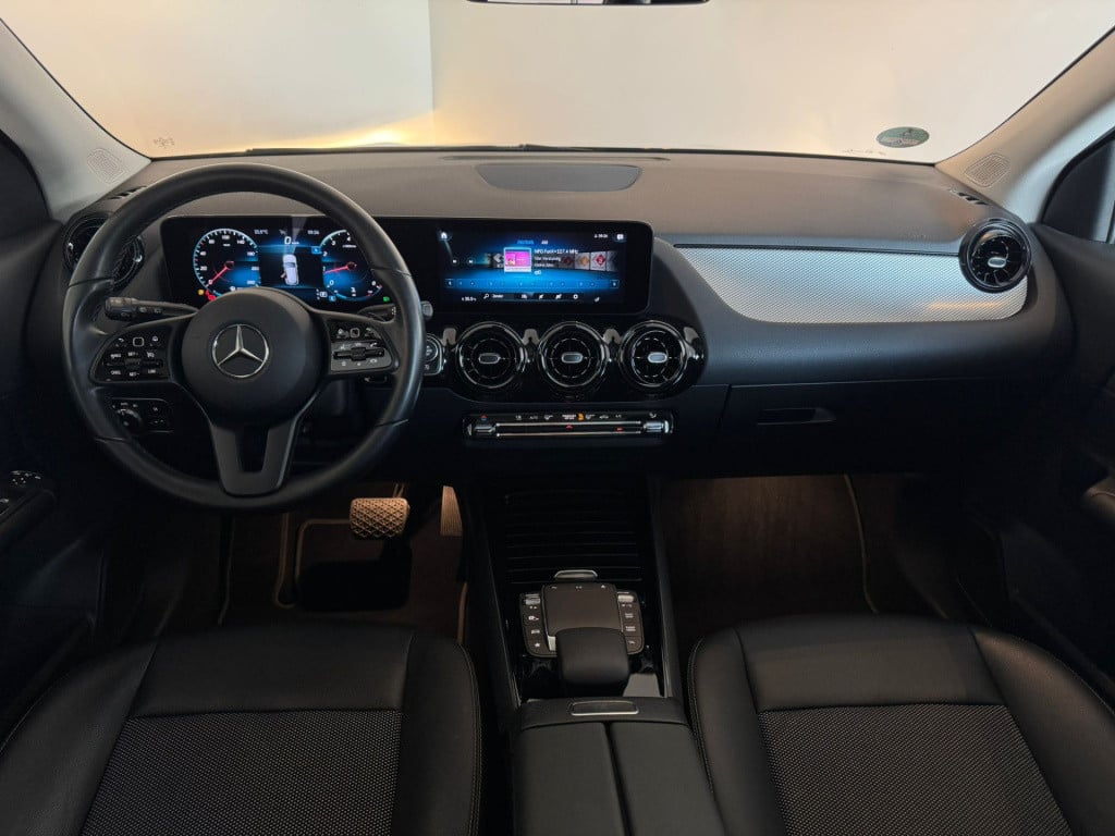 Mercedes-Benz Gla-klasse 180 business solution
