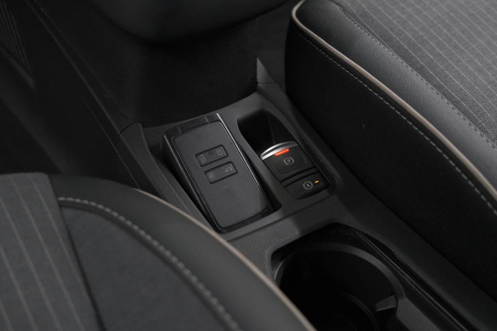 Renault Clio 1.0 tce 90 gpf techno | 360 camera | adaptieve cruise control 