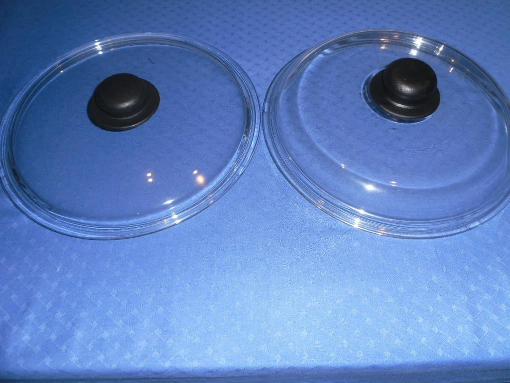 2 glazen deksels doorsne 17 cm