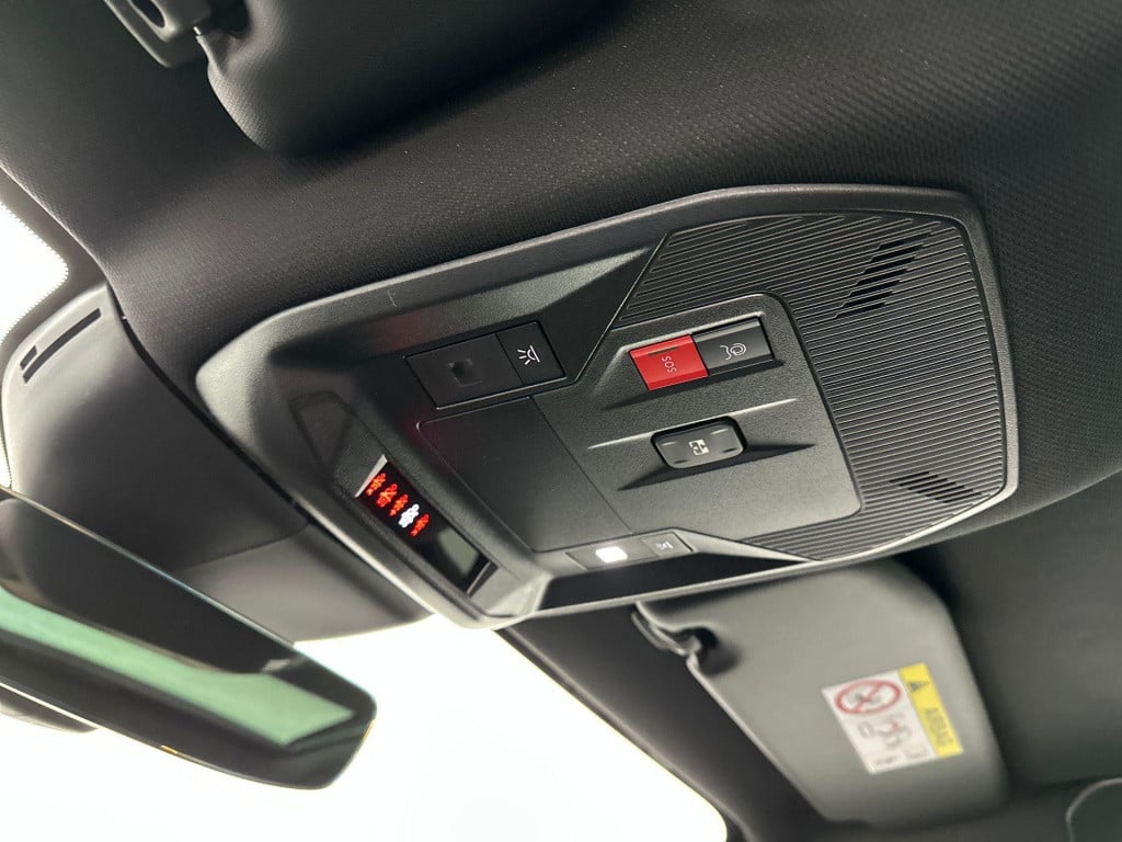 Opel Astra 1.6 turbo plug in hybrid ultimate | voorraadmodel | snel rijden 