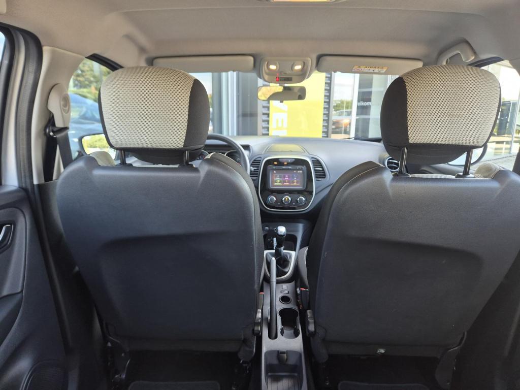 Renault Captur tce 90 limited trekhaak, p-sensoren, navigatie, bluetooth
