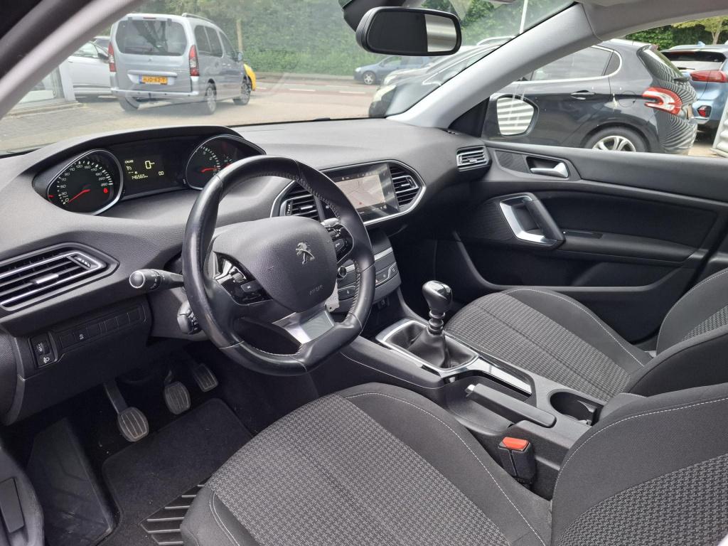 Peugeot 308 sw 110 blue lease active pano/nav/cam