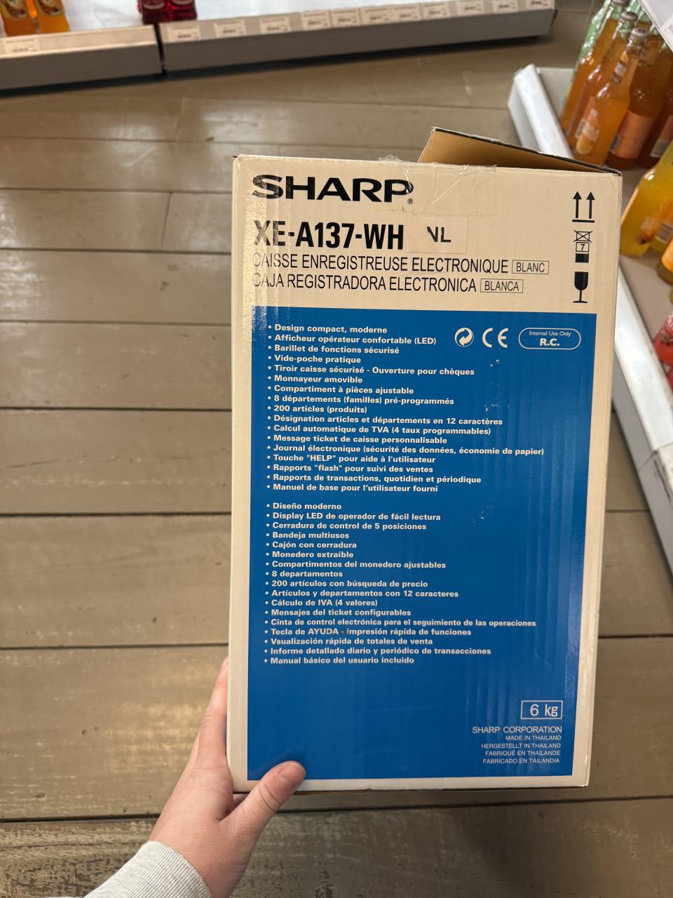 Kassa Sharp XE-A137-WH