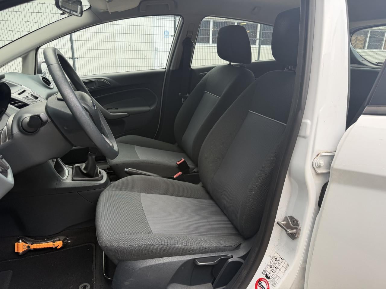 Ford Fiësta 1.25 44KW Limited 5DR 2011 Wit Airco Apk Nap