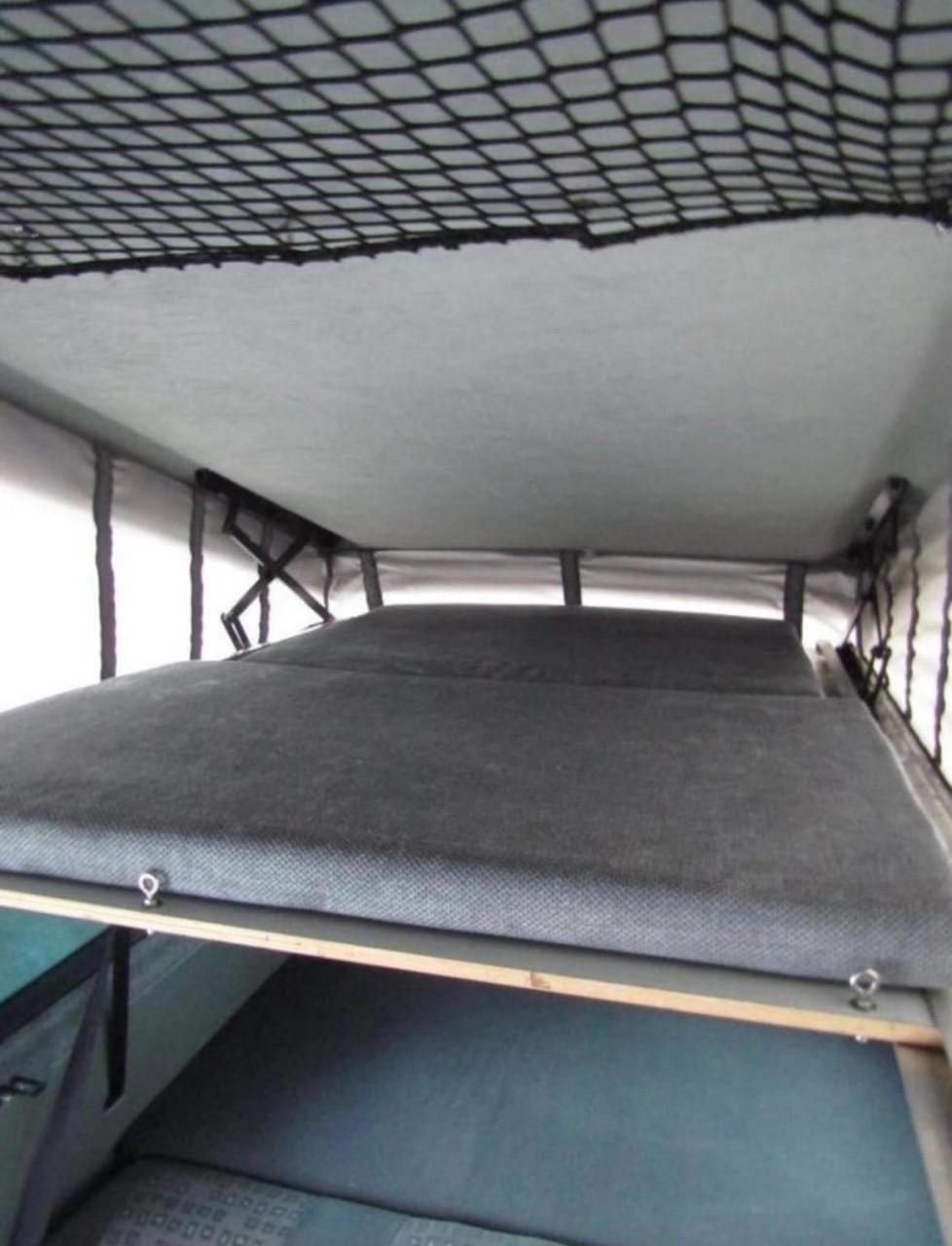 VW Transporter Caravelle 2.5TDI-102pk