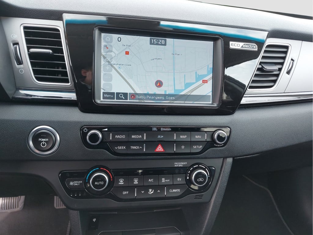 Kia E-niro executiveline 64 kwh | navigatie | leder | 1 fase