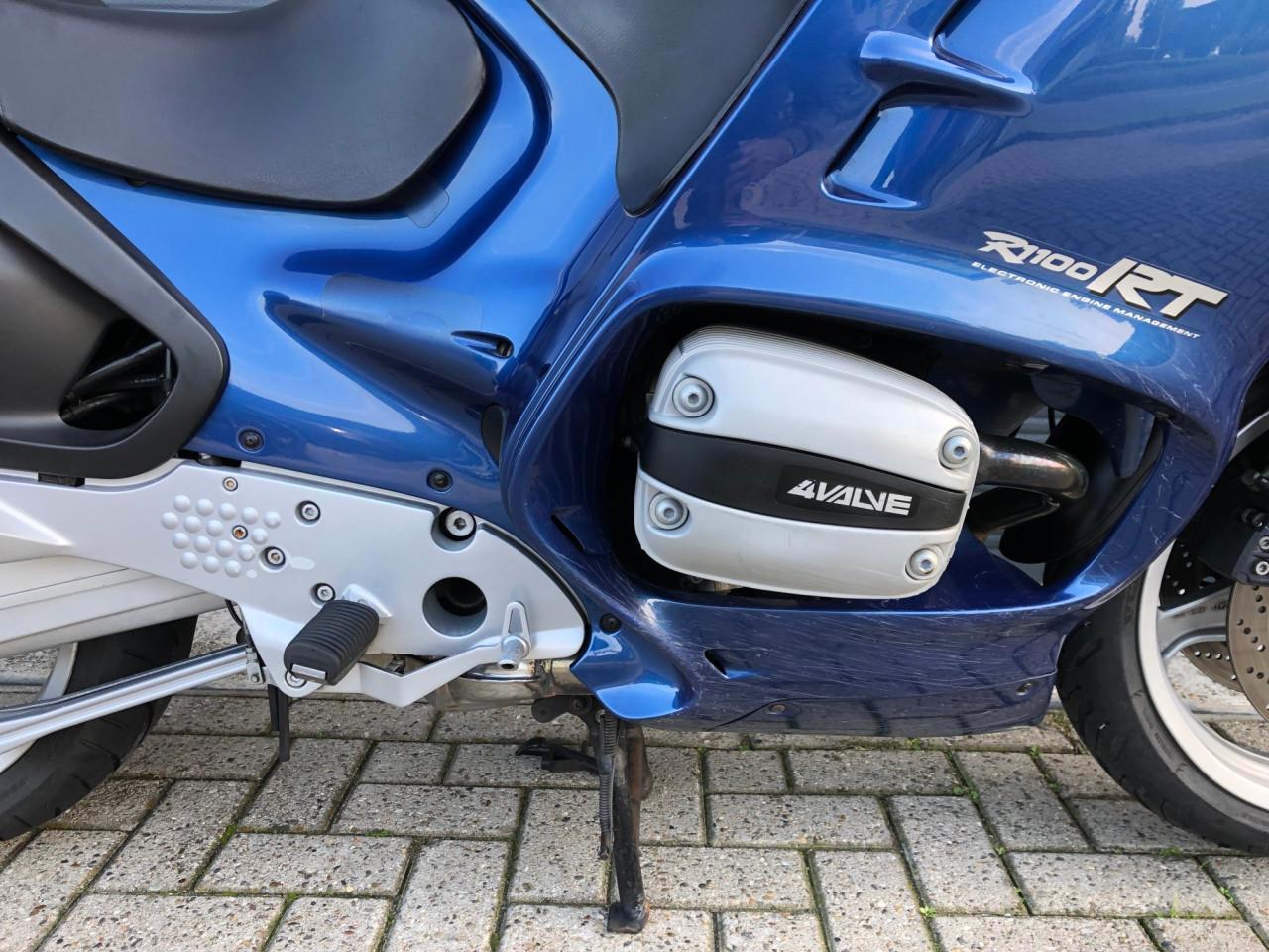 Inruilkoopje: Nette BMW R1100RT met 3-delig kofferset, rijklaar €1500,-