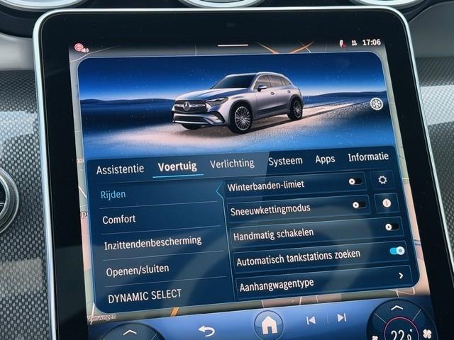Mercedes-Benz Glc 300e 4matic amg line l airmatic l panoramadak l meesturen
