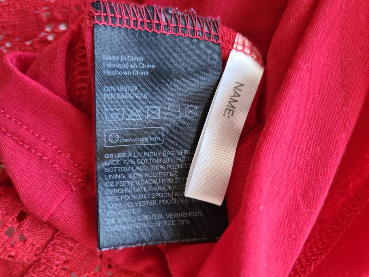 Rood kant jurkje van H&M Maat 134-140