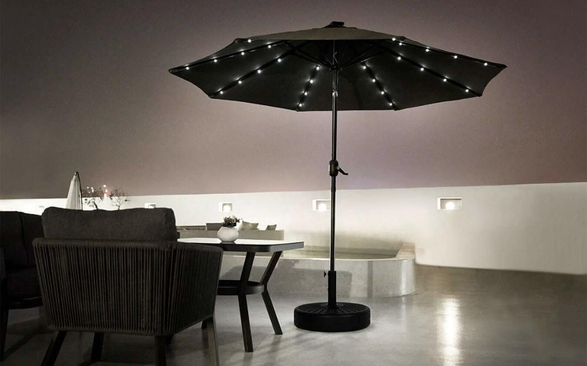 Parasol met LED-verlichting / Diameter 270 cm
