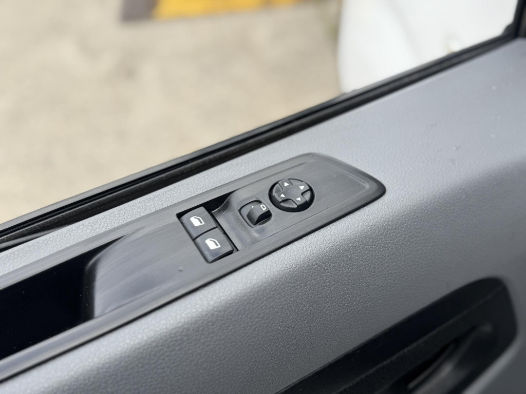 Peugeot Expert 231l 2.0 bluehdi 180 premium automaat / cruise controle / ai