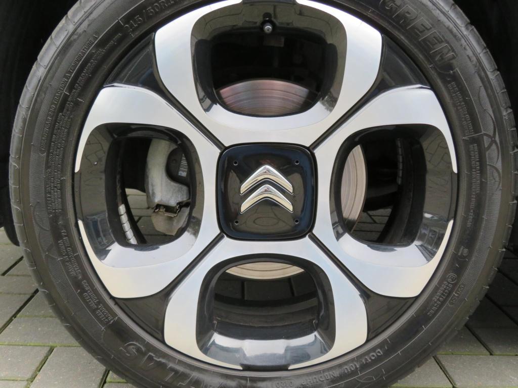 Citroen C3 Aircross suv 110 shine automaat leer/navi/cam