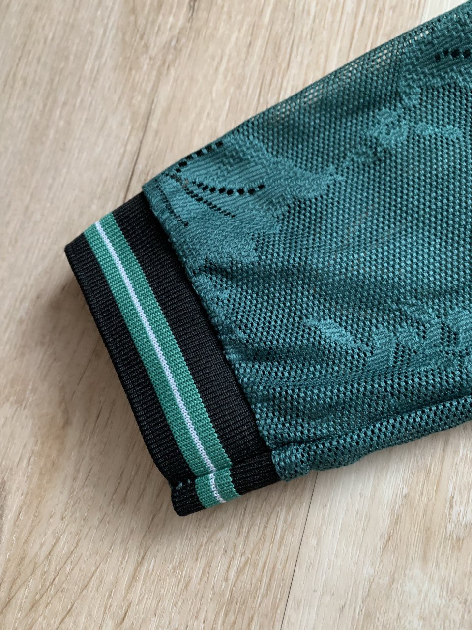 Groen shirt met lange mouwen maat S