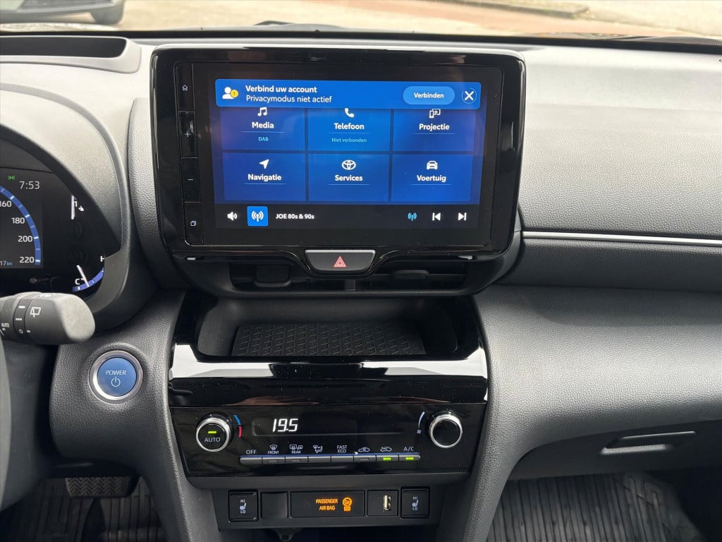 Toyota Yaris Cross 1.5 hybrid dynamic navi|head-up|stoel/stuurverw|carplay 