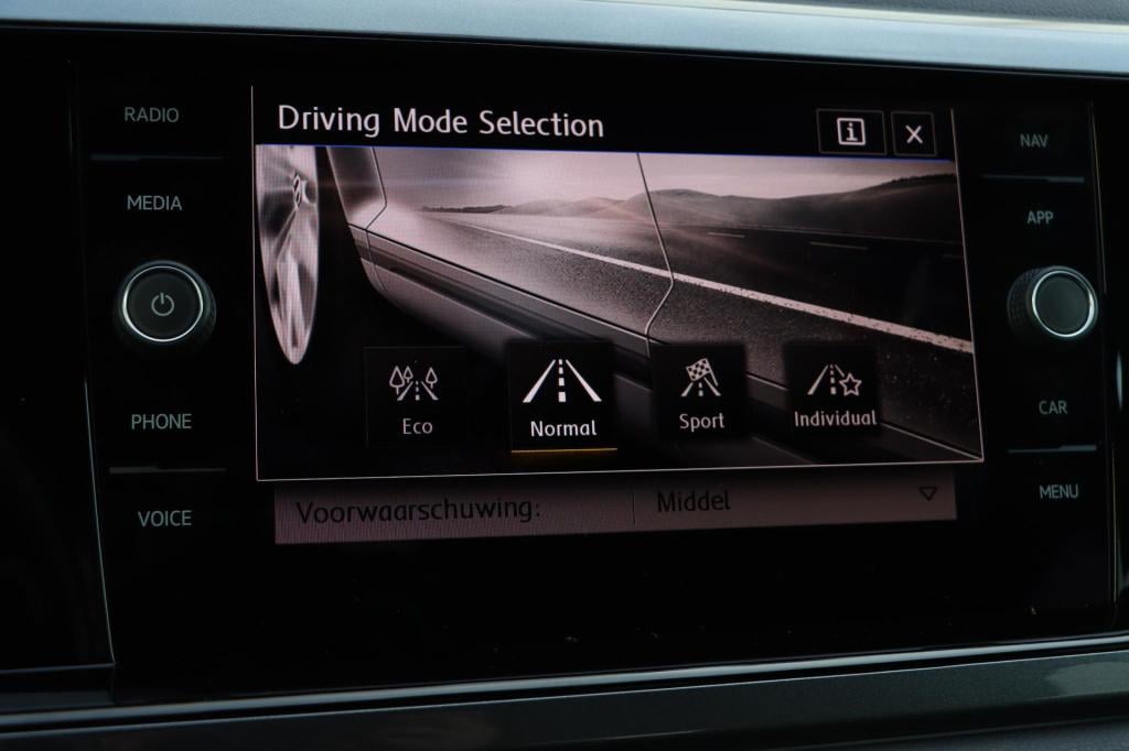 Volkswagen Polo 1.5 tsi highline