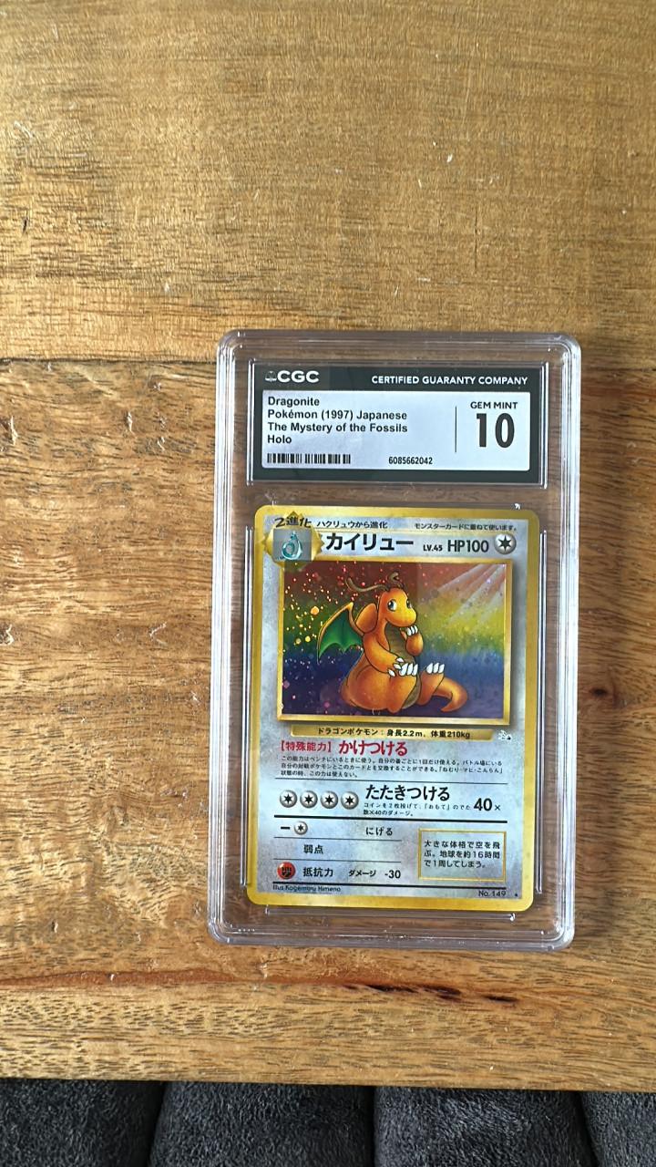 CGC 10 GEM MINT Dragonite Holo  1997 Fossil Mystery of the Fossils #149