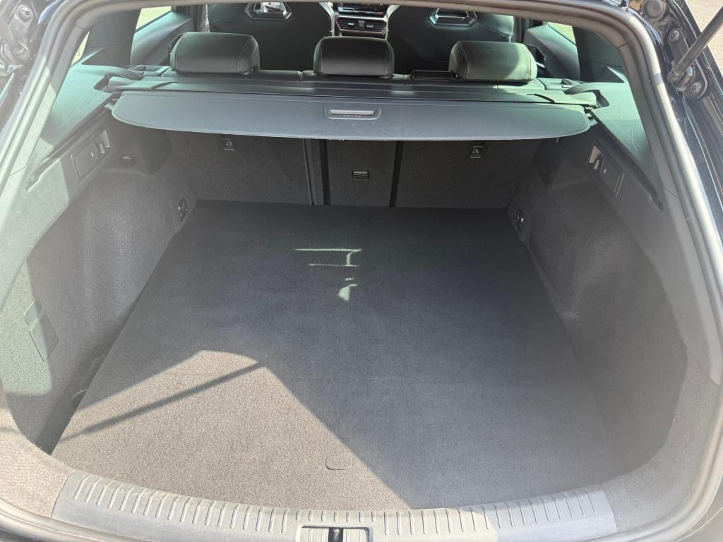 Cupra Leon Sportstourer 1.4 e-hybrid vz adrenaline