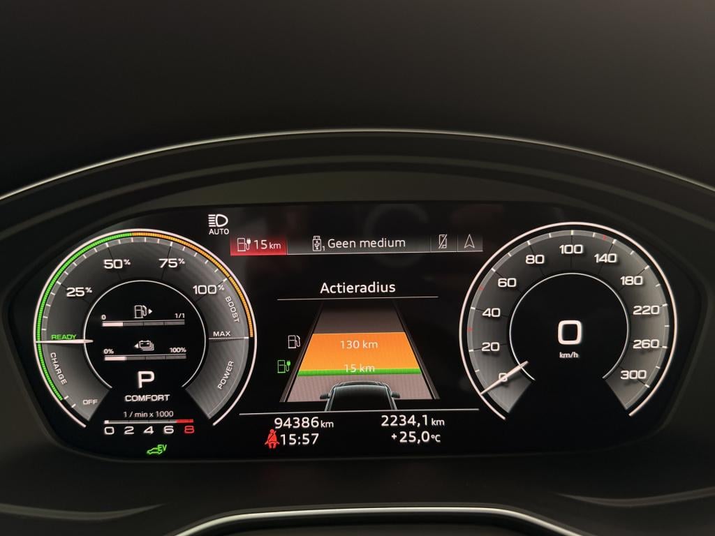 Audi Q5 50 tfsi e s edition | soh 90% | elek. trekhaak | cruise | apple car