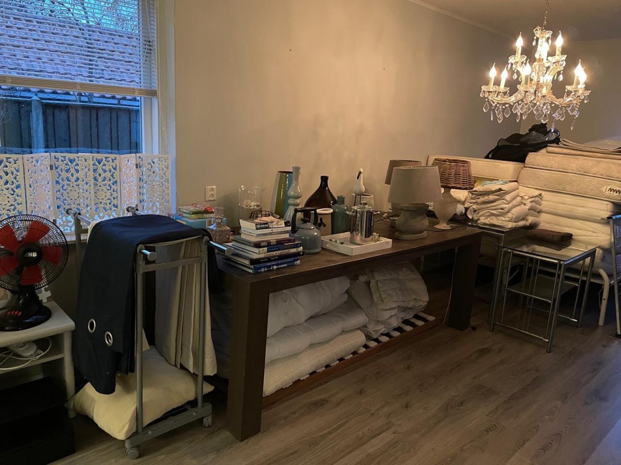 ZATERDAG 13 DEC leegverkoop huisraad&meubelen