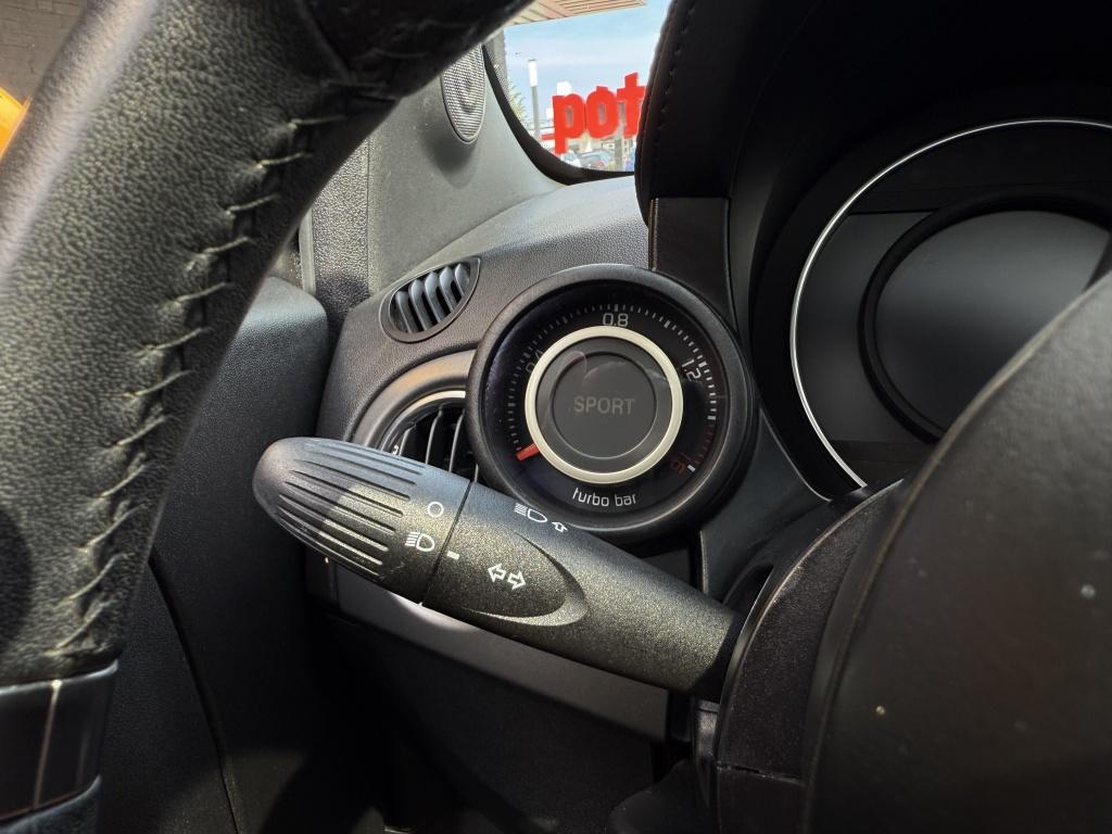 Fiat 500 1.4 t-j ab 595 pista // sabelt carbon stoelen //