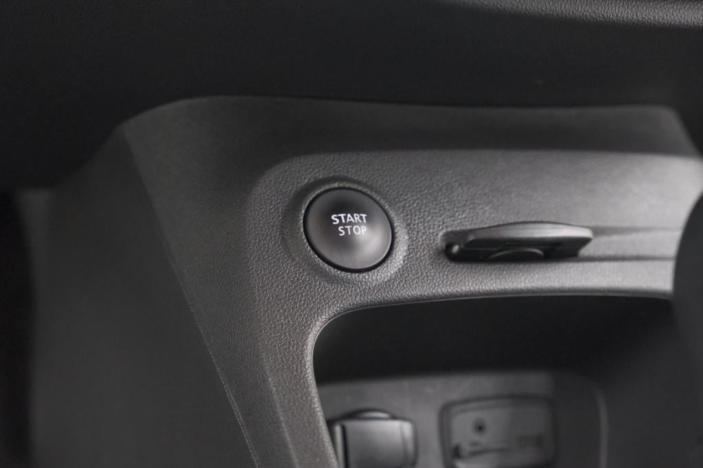 Renault Captur tce 150 edc intens | trekhaak | camera | dodehoekdetectie | 