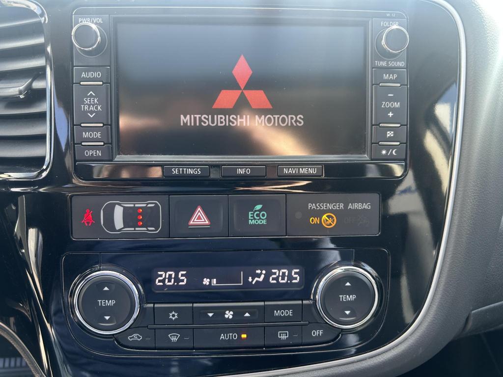 Mitsubishi Outlander 2.0 phev instyle