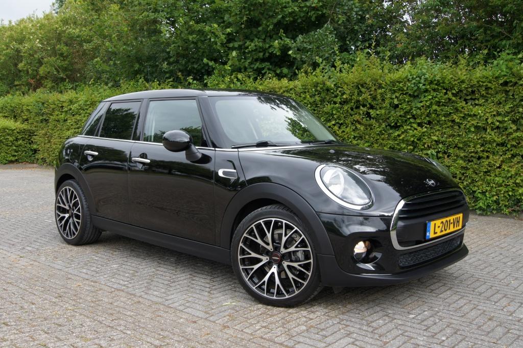 Mini 5-deurs 1.5 one bns ed.