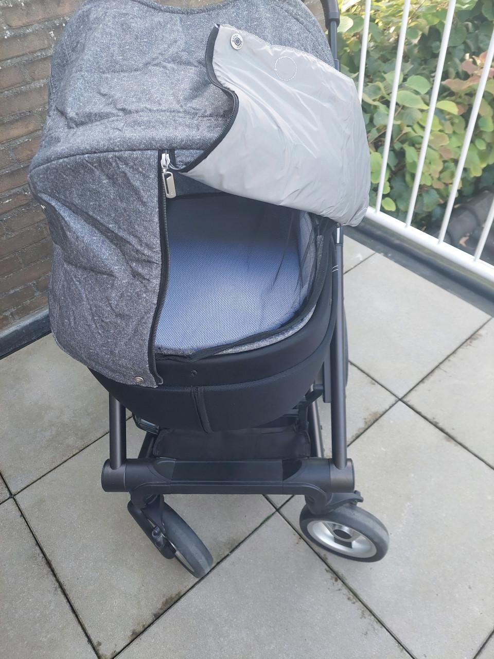 Mutsy iGo kinderwagen
