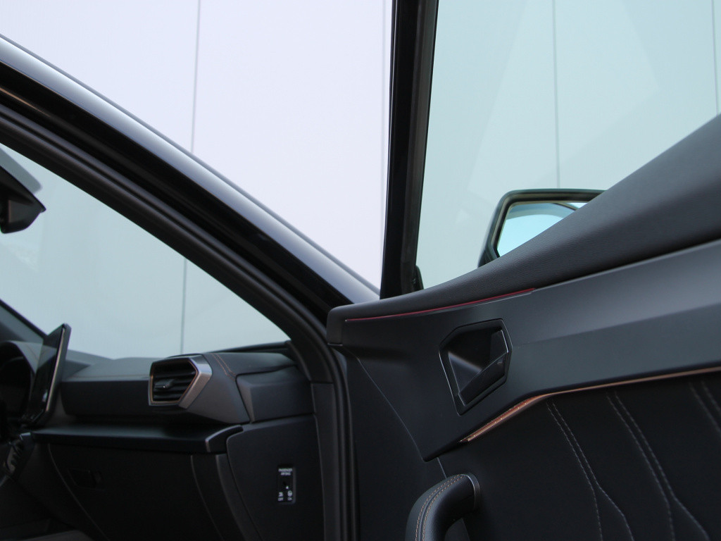 Cupra Formentor 1.4 e-hybrid 245pk | acc | 360 camera | trekhaak