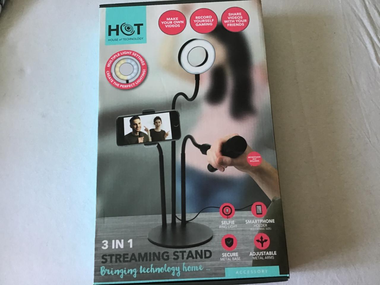 Streaming stand