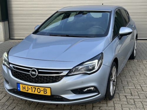 Opel  Astra K  BJ 2015   26500 Km  !!!