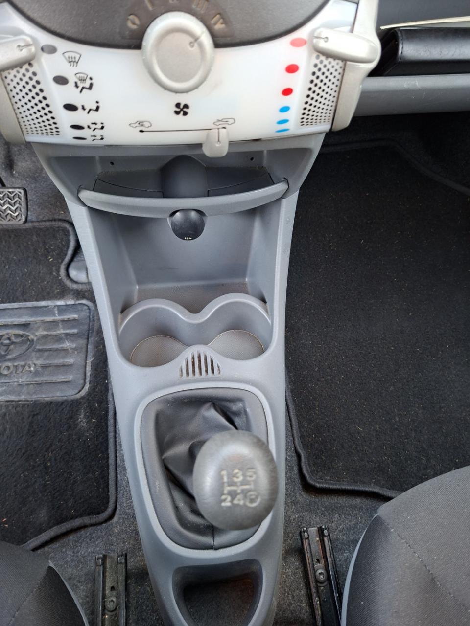 Toyota Aygo 1.0-12v now meeneemprijs met nieuwe apk