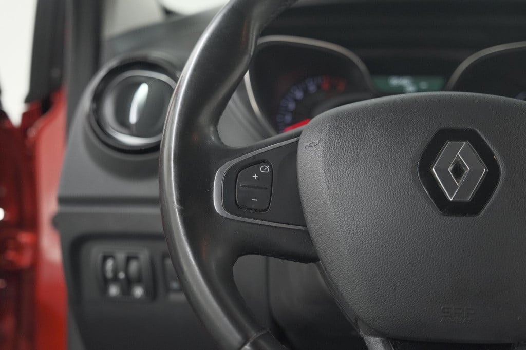 Renault Captur tce 90 intens | trekhaak | camera | dodehoekdetectie | navig