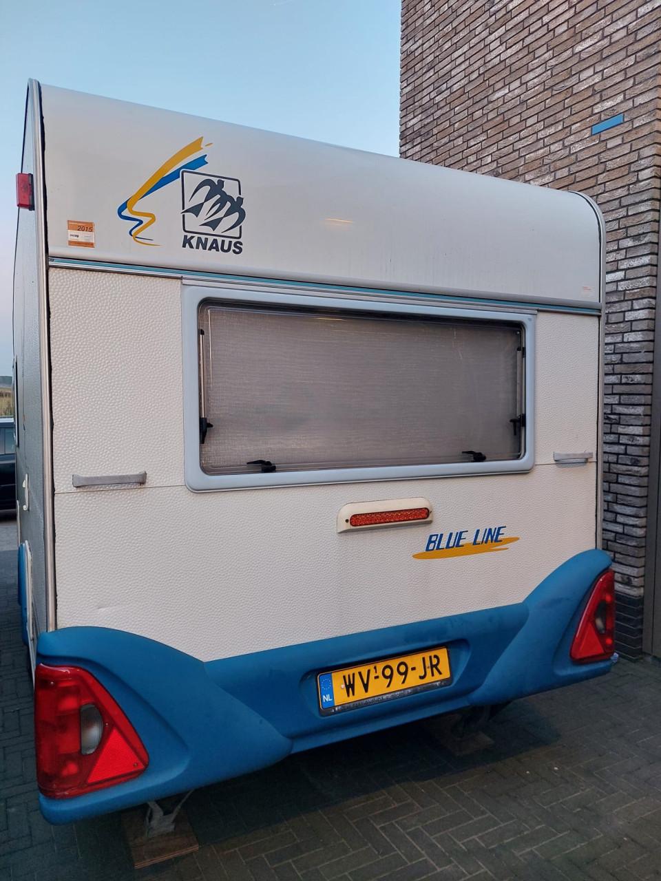 Caravan: Knaus Blue Line 400 TK