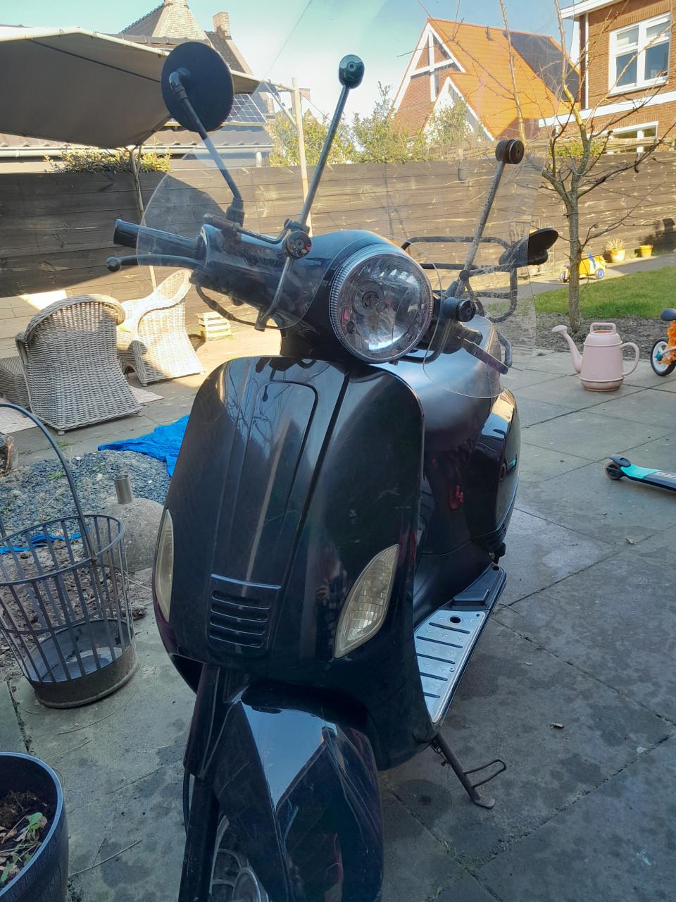 Scooter senzo
